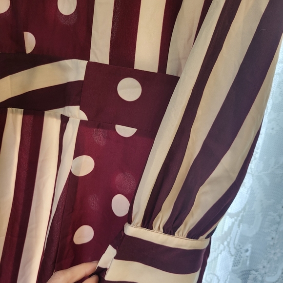 Esley Bold Jumpsuit - Picture 8 of 8